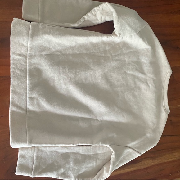 Sweatshirt - Picture 2 of 3